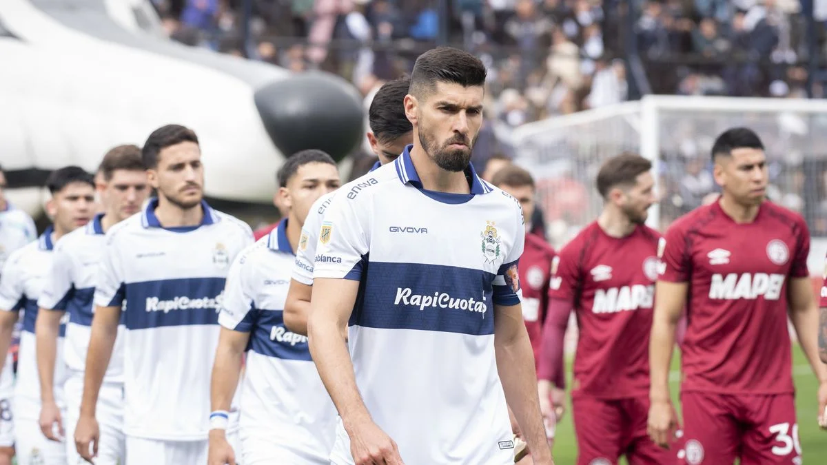 Gimnasia enfocado en dar vuelta la página