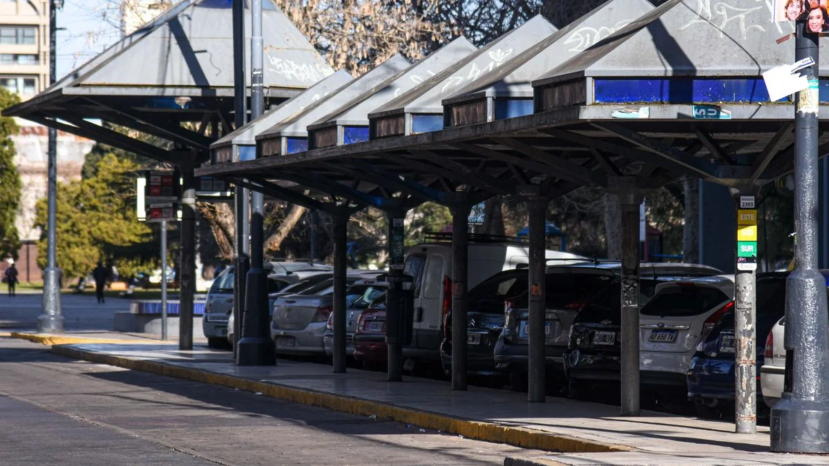 Volvió a fracasar la paritaria de UTA y otra vez hay amenaza de paro de micros