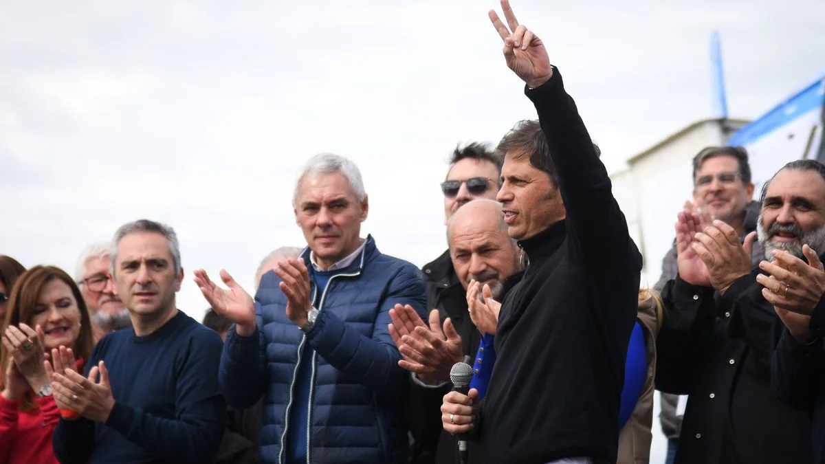 Por las lluvias en La Plata, Kicillof postergó el lanzamiento de su sello