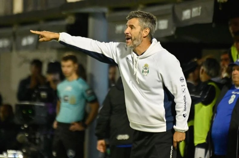 Ariel Pereyra va por más, dirigirá a Gimnasia hasta finalizar el Toreno Apertura