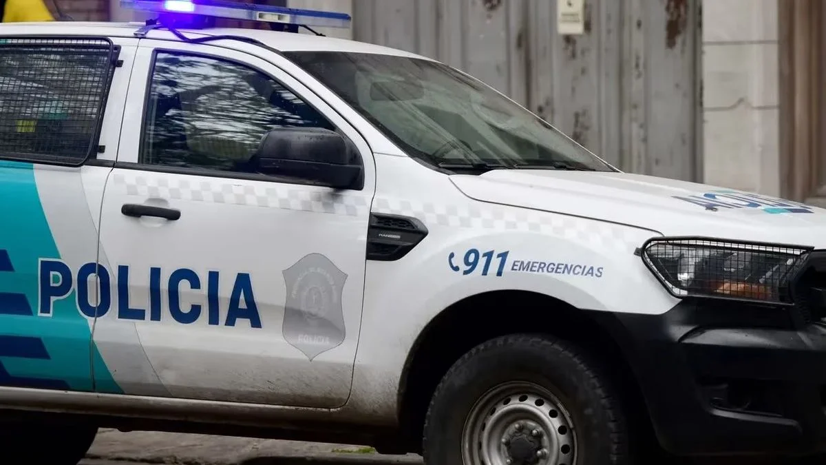 Motochorros apuñalaron a un joven en Berisso