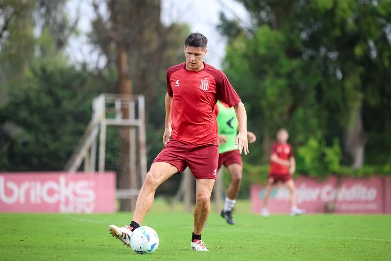 Guido Carrillo estar&aacute; desde el arranque en el debut de Estudiantes