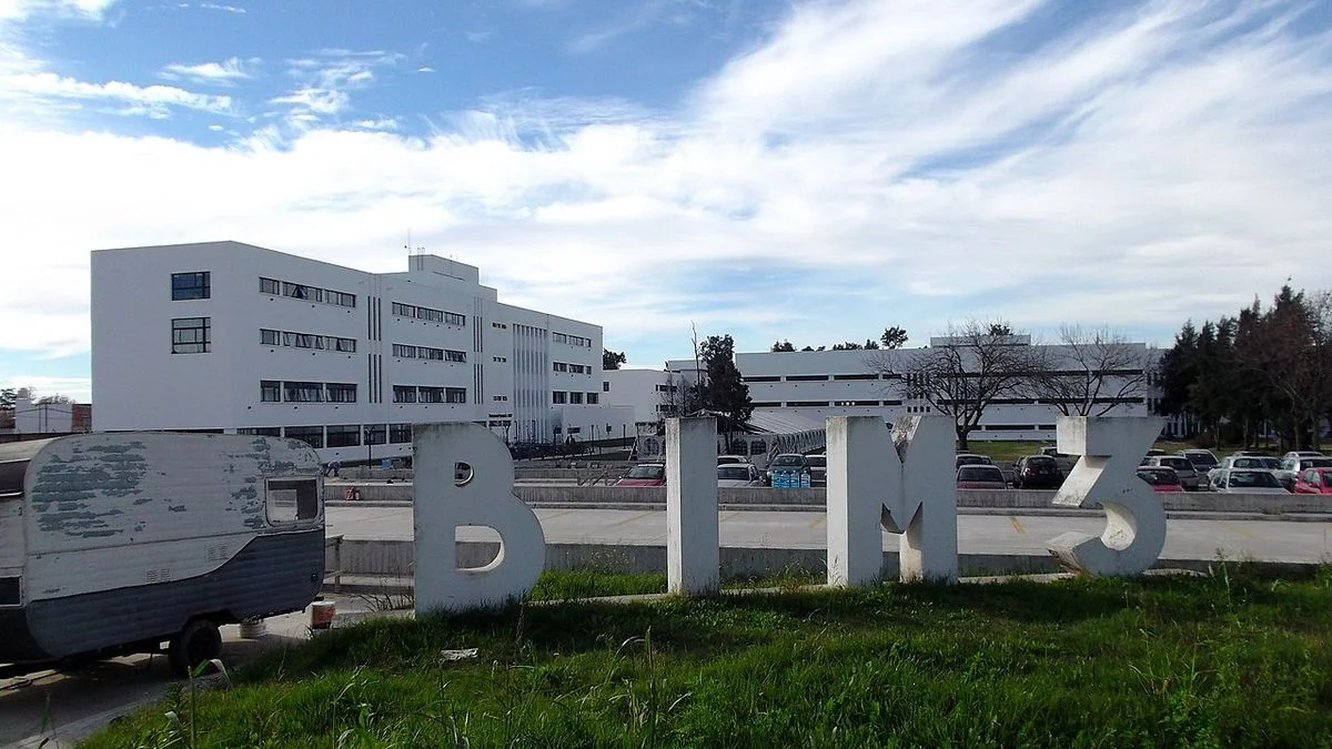 Evacuaron la Facultad de Humanidades y de Psicología por una amenaza de bomba