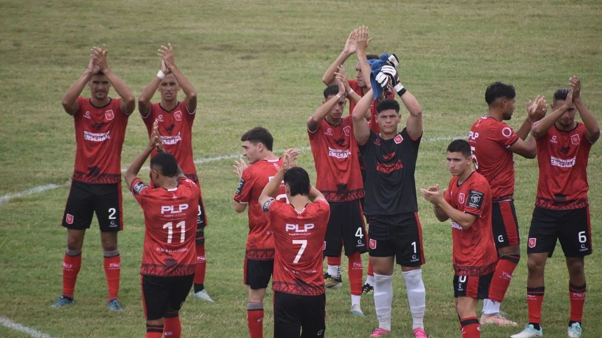 Cambaceres pudo convertir, pero perdió ante El Porvenir