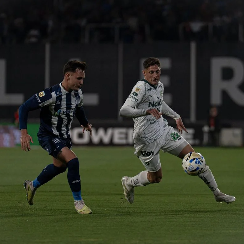 Talleres le gan&oacute; a Sarmiento en el Torneo Clausura y precup&oacute; a Gimnasia