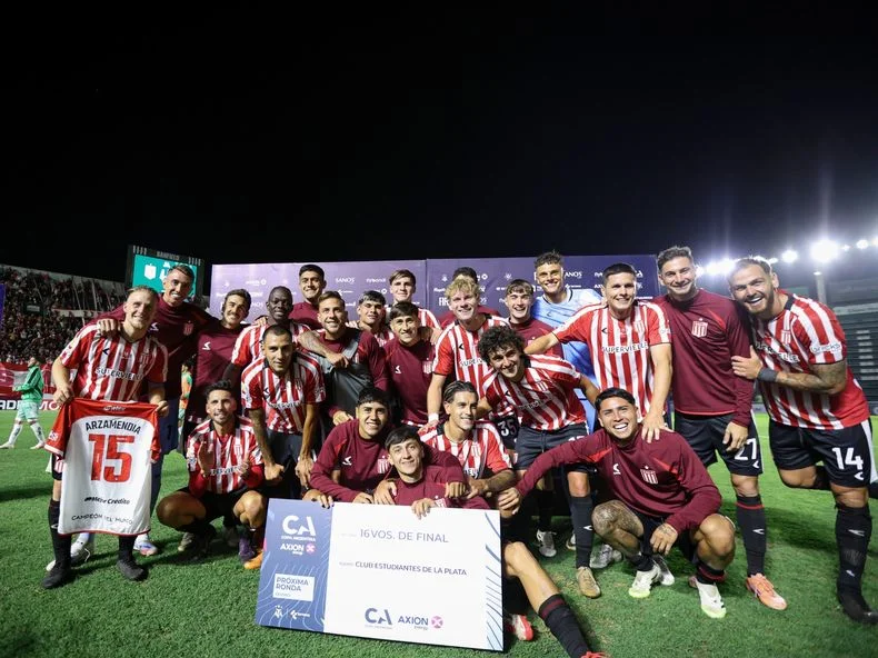 Estudiantes logr&oacute; meterse en el top 10 de compra de entradas en Copa Argentina