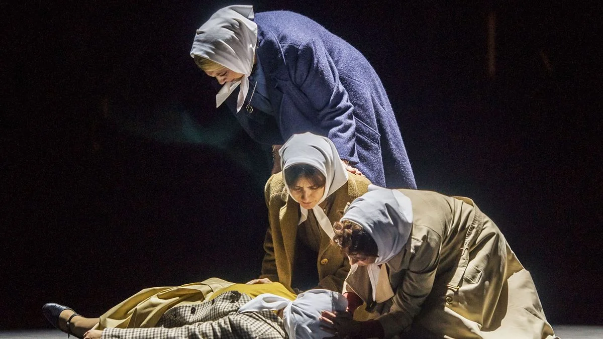 "Estaba la madre": la ópera sobre las Madres de Plaza de Mayo llega al Teatro Argentino