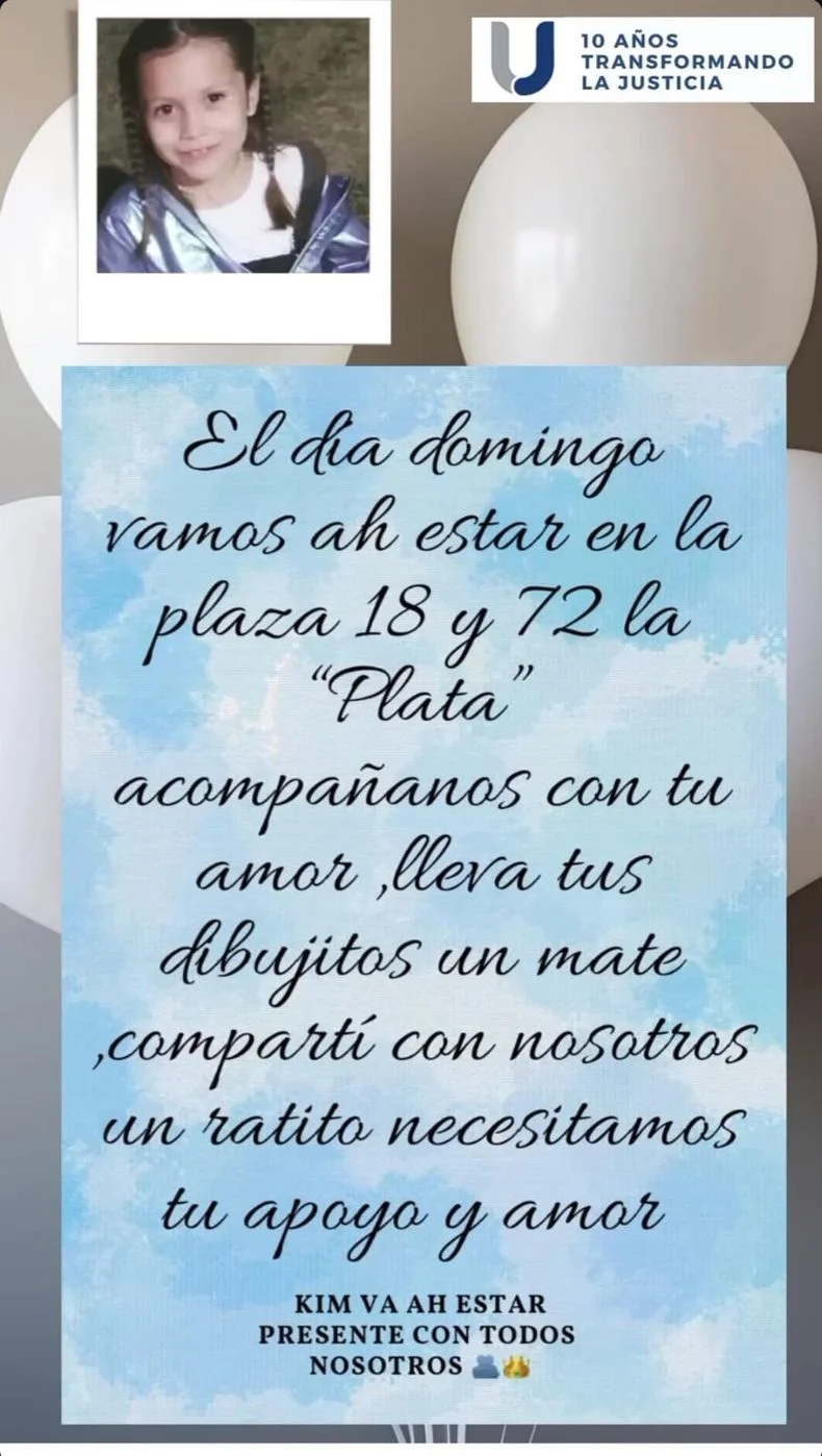 La invitación que publicó el papá de Kim Gómez para el homenaje de su hija