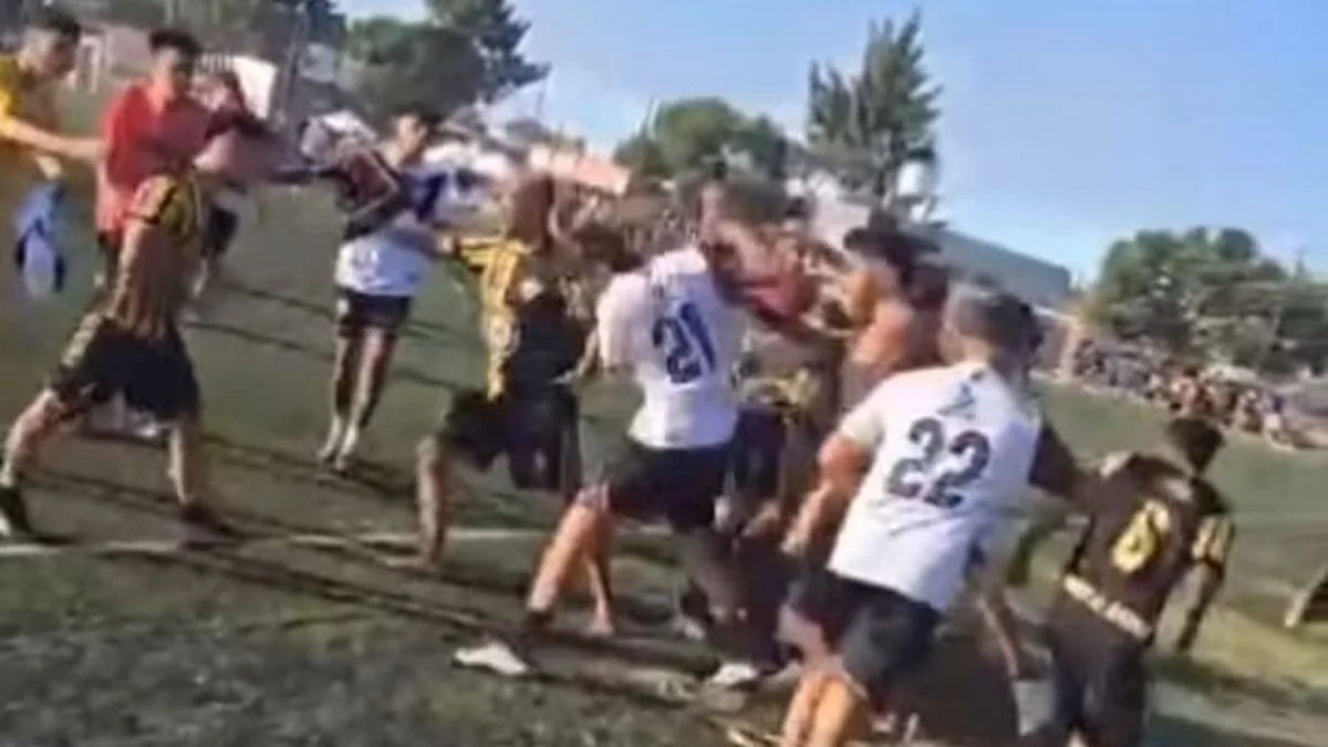 Preocupación tras una feroz pelea en un torneo de fútbol amateur en La Plata