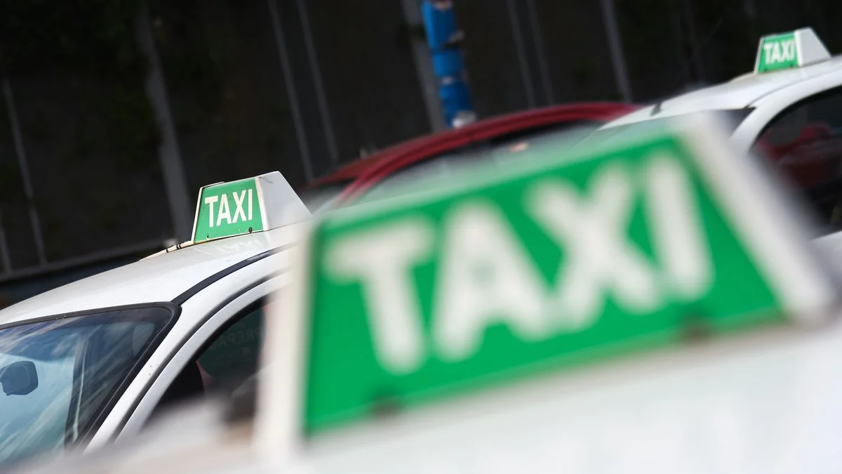 Recrudece el enfrentamiento entre los taxistas y Uber en La Plata