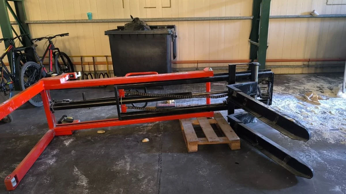 Una máquina cayó sobre un trabajador en Ensenada