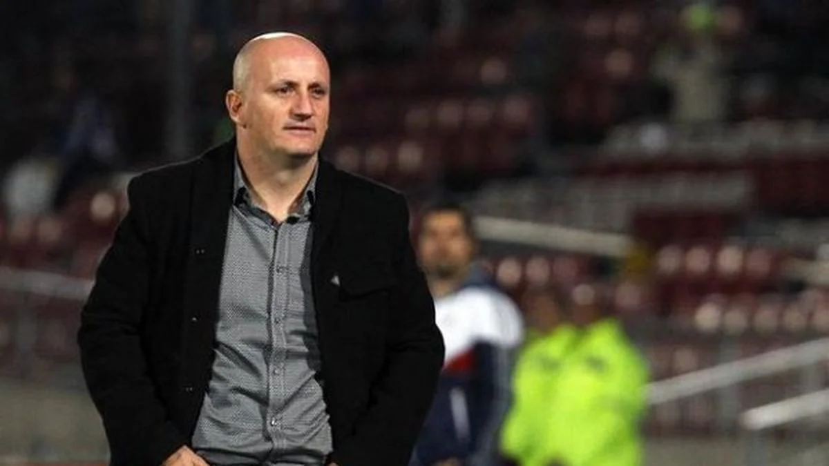 Gimnasia suma uno: Pablo Repetto, en la lista de los posibles técnicos