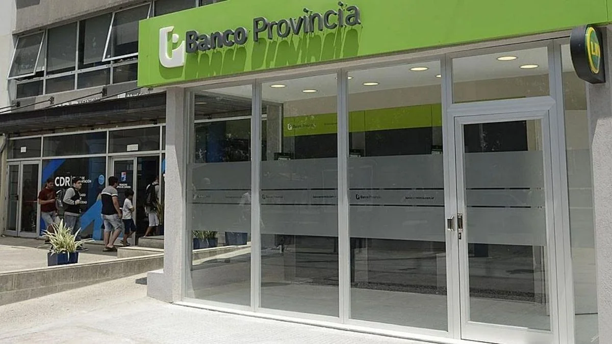 Los bancos de La Plata vuelven a su horario habitual