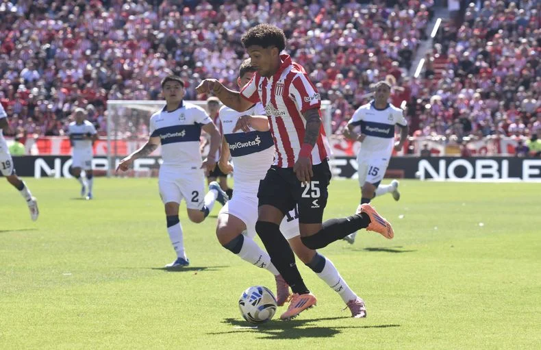 Cristian Medina, la figura del clásico que obtuvo Estudiantes en UNO