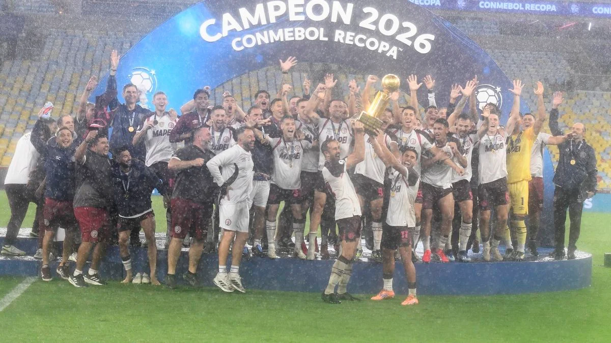 Con Rodrigo Castillo como protagonista, Lanús conquistó la Recopa Sudamericana
