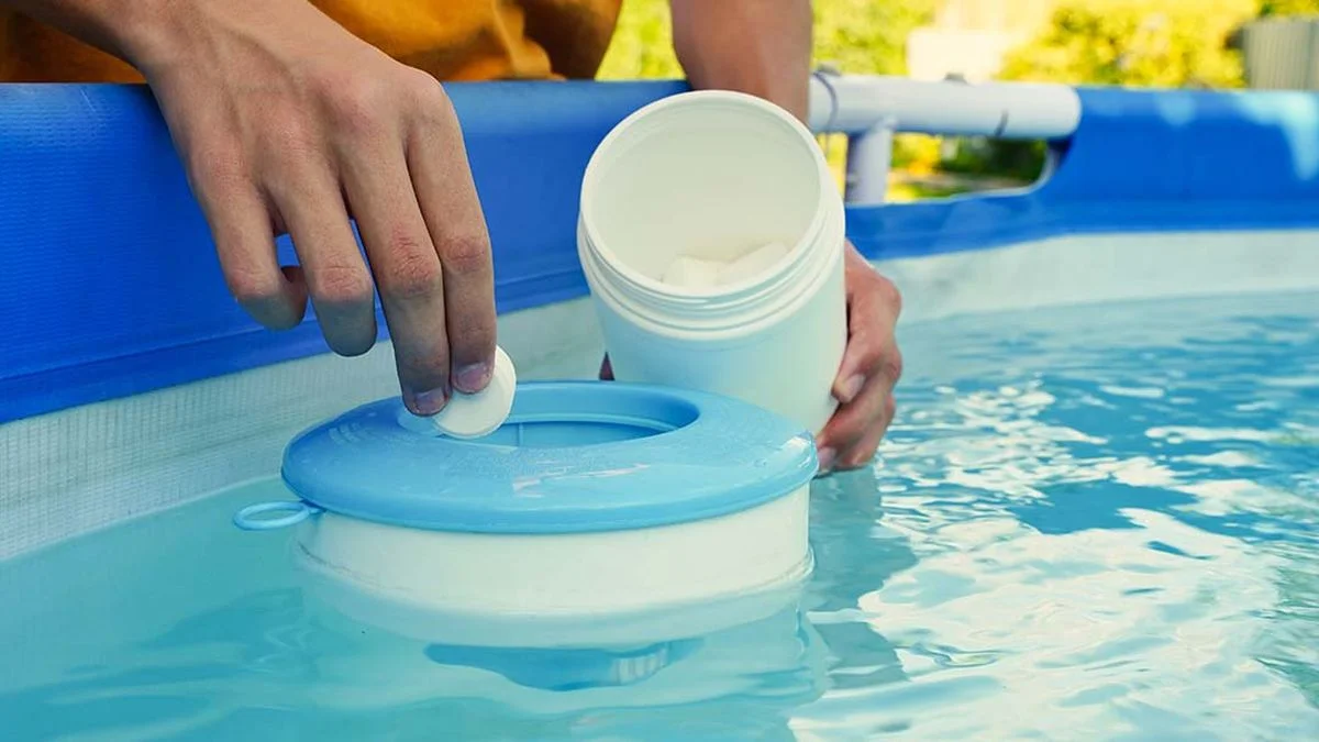 ANMAT prohíbe un desinfectante para piletas por irregularidades sanitarias