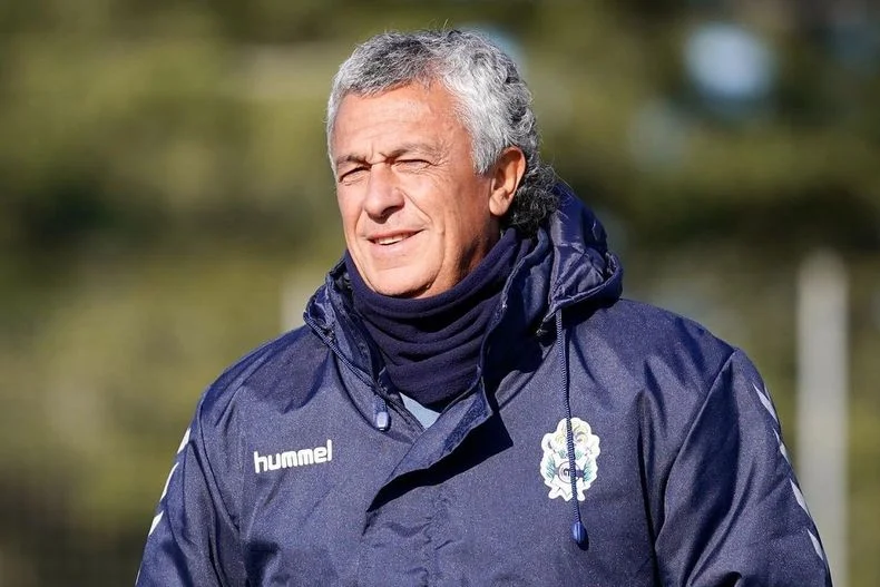 Néstor Gorosito fue ofrecido para volver a Gimnasia