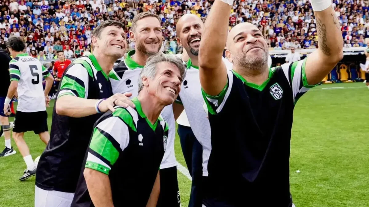 Verón volvió a encender la magia: gol, ovación y recuerdos en Parma