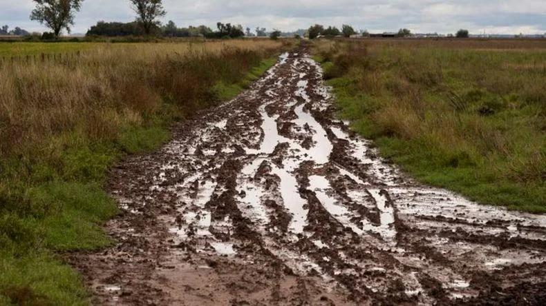 caminos-rurales-mal-estado.jpeg