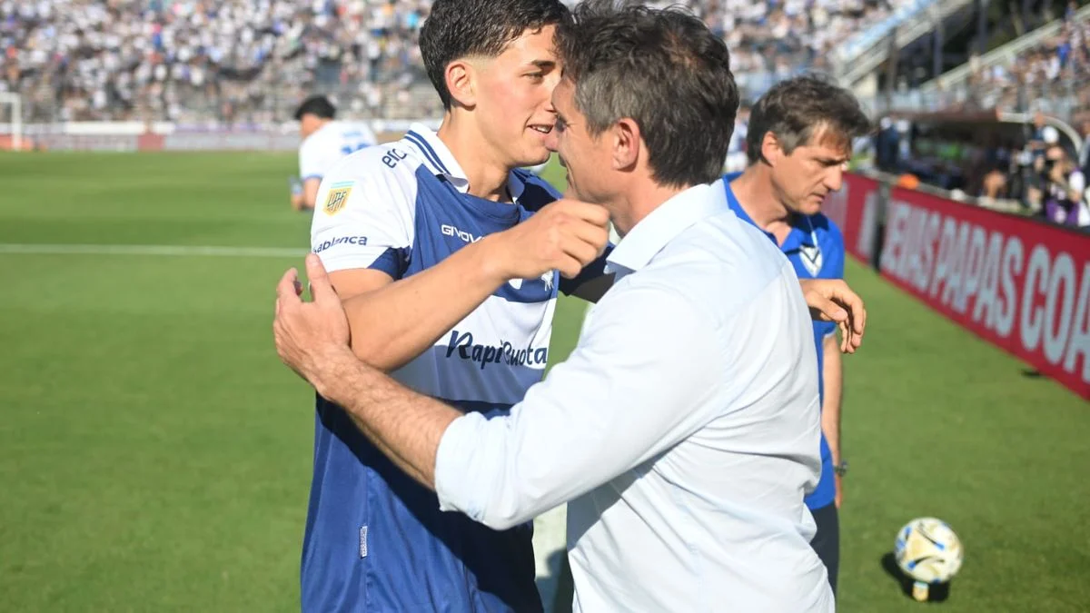Gimnasia y el abrazo más esperado: Guillermo y Nicolás Barros Schelotto cara a cara en el Bosque