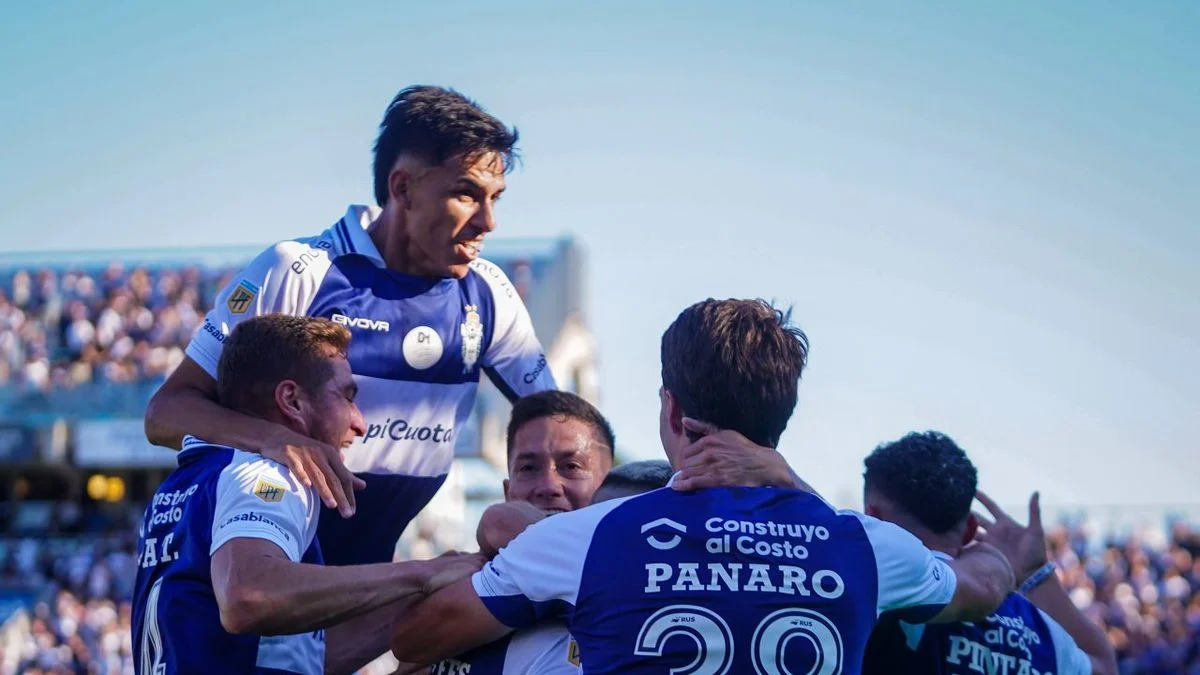 Gimnasia recuperó un caudillo y abrochó a su tercer refuerzo