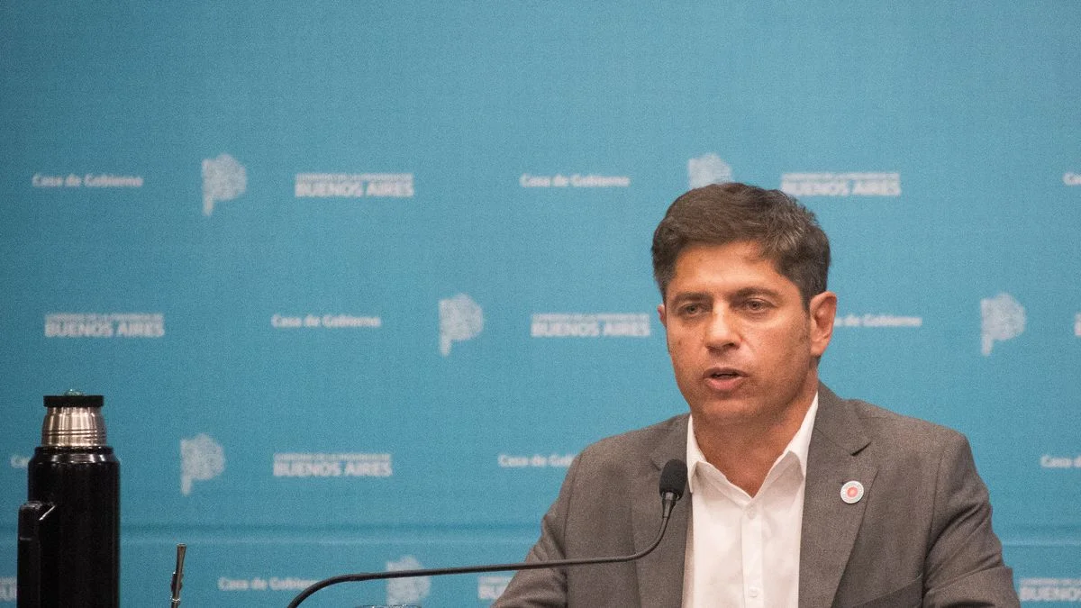 Kicillof le respondió a Milei: "No sea cobarde, deje el Twitter y póngase a trabajar"
