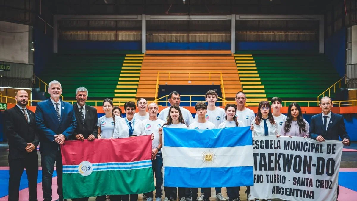Ocho deportistas platenses triunfaron en un torneo internacional de Taekwon-Do