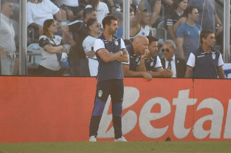 Fernando Zaniratto buscar&aacute; meter a Gimnasia en los octavos de final del Torneo Clausura