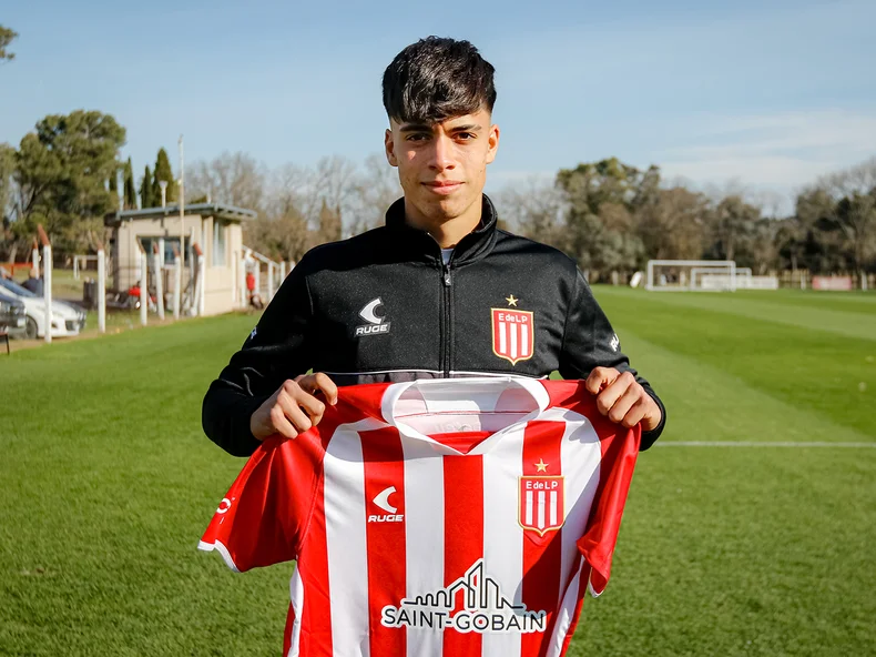Dall'Aglio tiene contrato con Estudiantes hasta diciembre de 2026