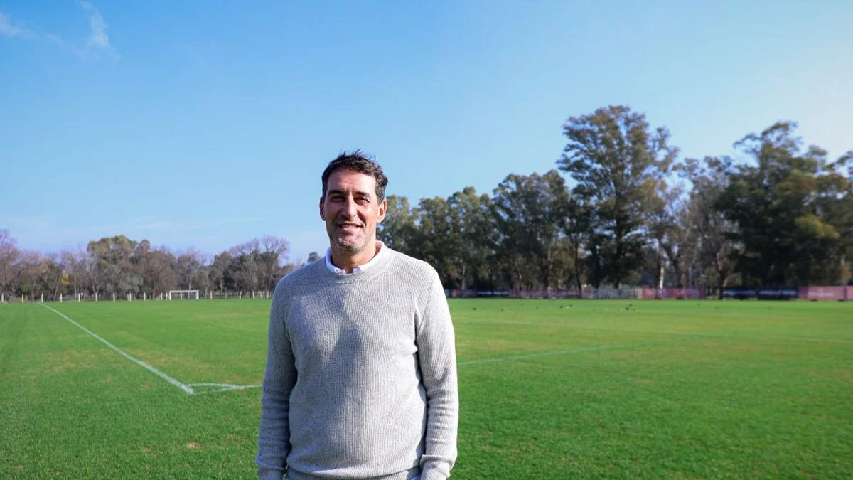 Alayes habló de la continuidad de Eduardo Domínguez: "No tienen que trascender tanto las cosas"