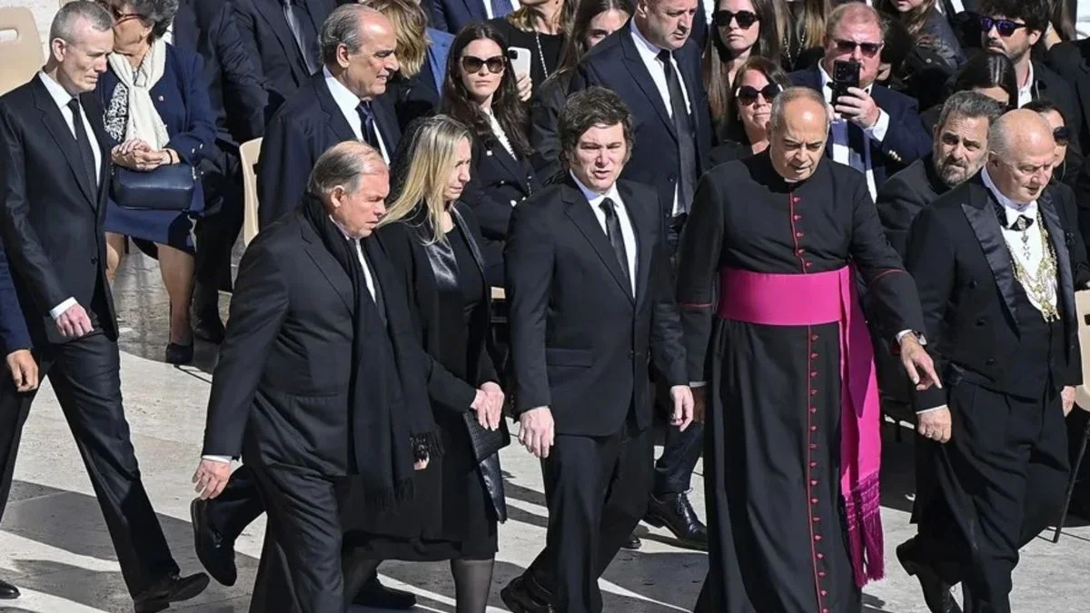 Javier Milei viajará al Vaticano para la asunción del papa León XIV