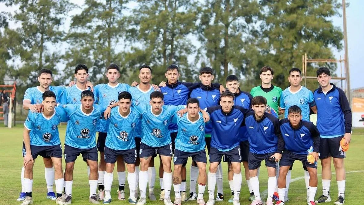 Cómoda victoria de la Selección de La Plata en el debut de la Copa País