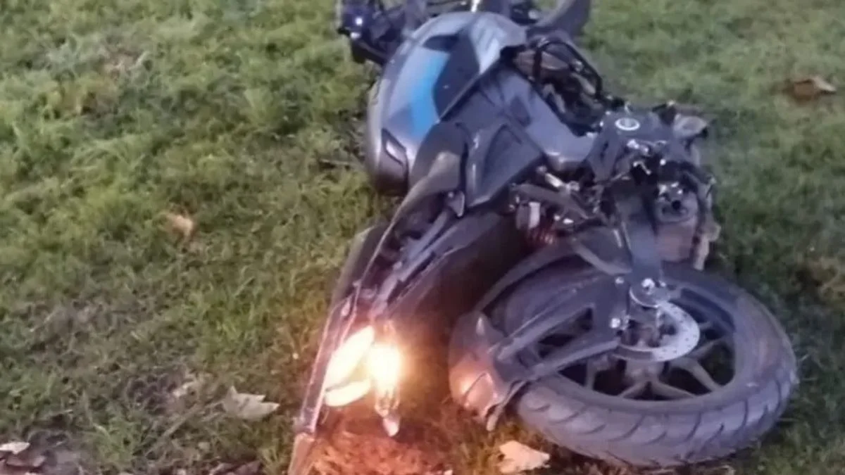 Descontrol vial en La Plata: un nuevo accidente se cobró la vida de un motociclista