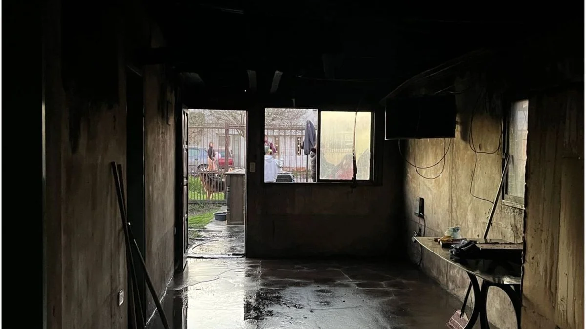 Dos jubilados perdieron todo en un incendio en La Plata