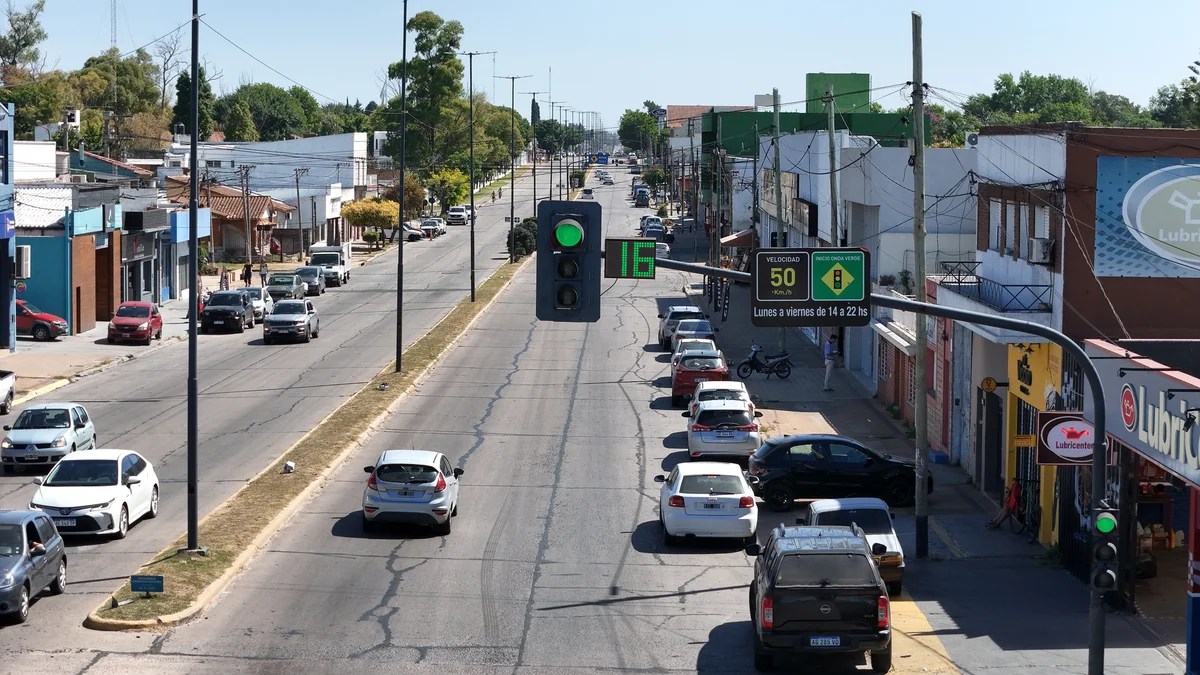 Extenderán la onda verde a tres arterias claves de La Plata