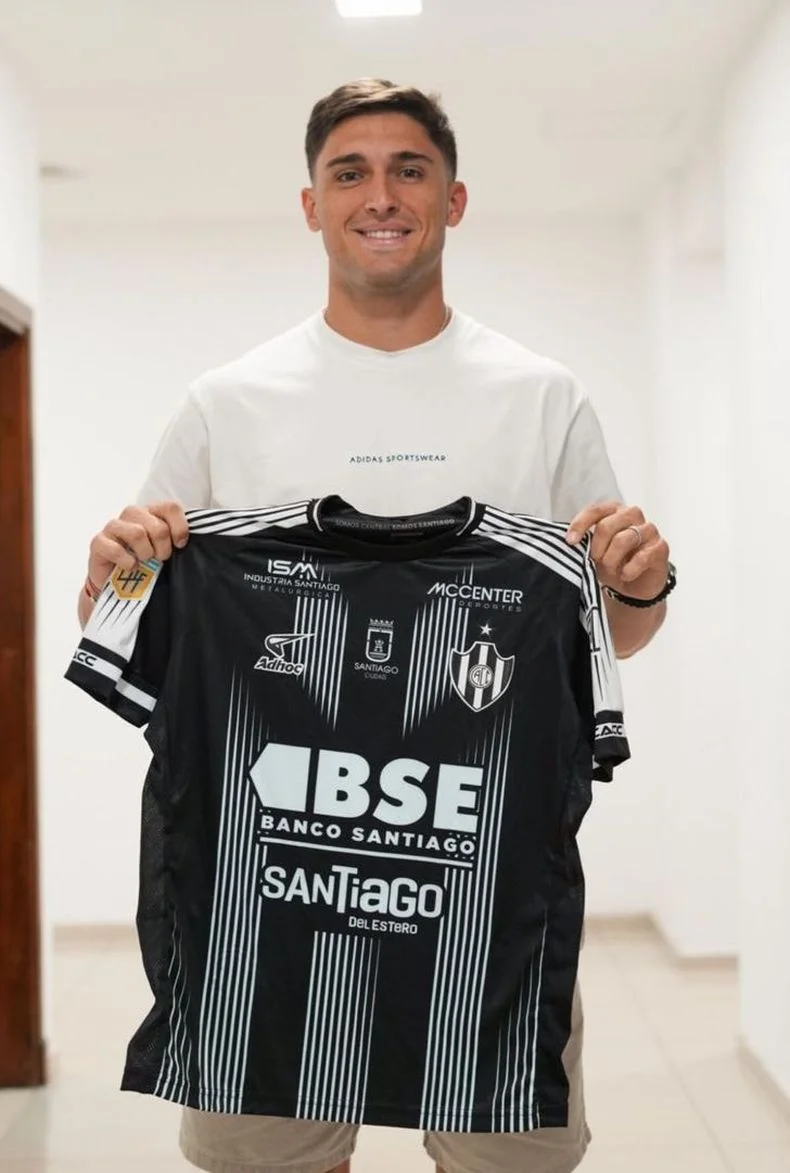 Ezequiel Naya fue presentado como nuevo refuerzo de Central C&oacute;rdoba