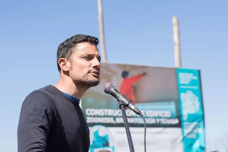 Denuncian al intendente Mauro García por nepotismo e irregularidades