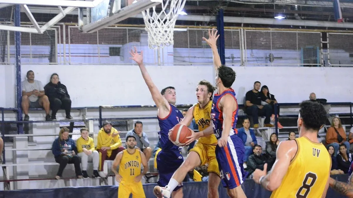 Comenzó el Torneo Apertura de la Asociación Platense de Básquetbol