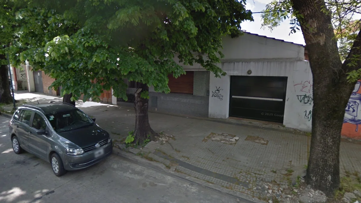 Preocupación en Barrio Norte de La Plata: patrulleros, demoras y posible entradera frente a un colegio