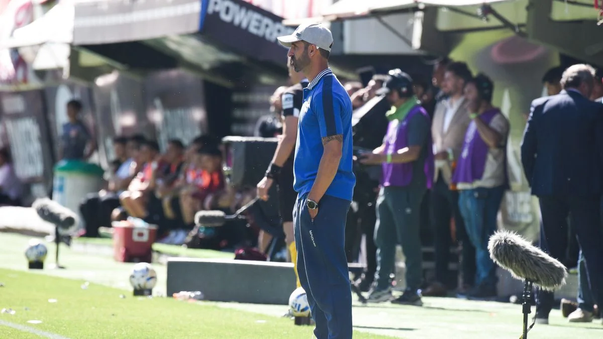 Fernando Zaniratto: "Todos tenemos que ayudar a los jugadores"