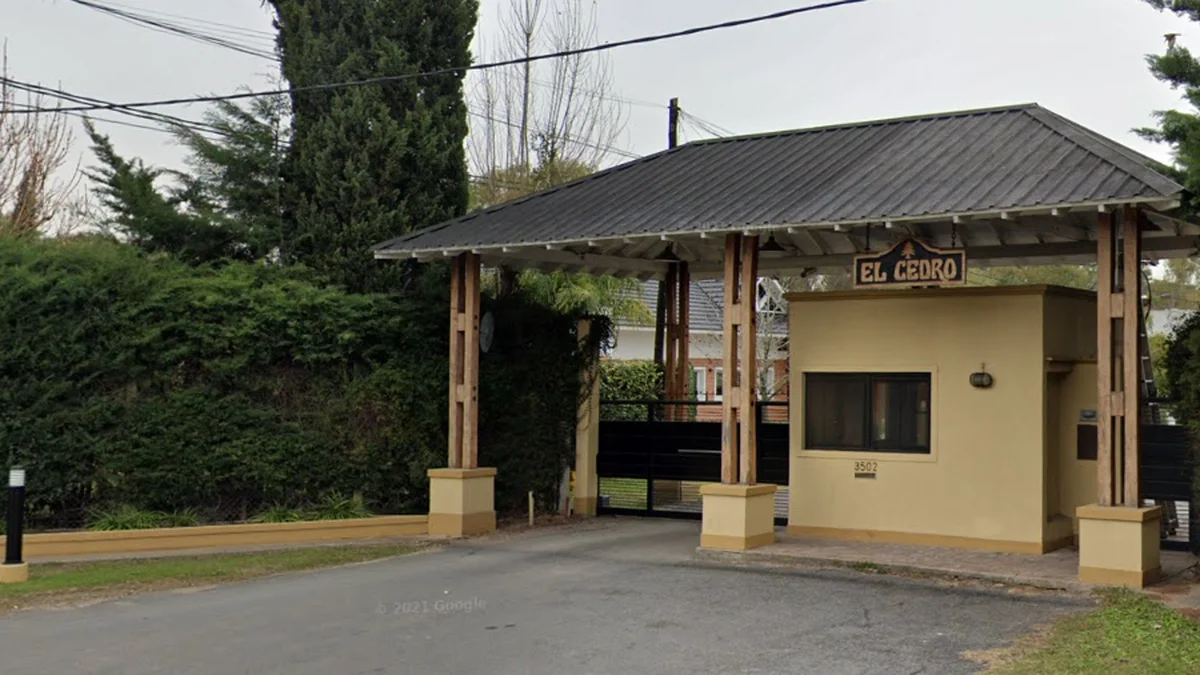 Delincuentes robaron en un barrio privado de Hernández