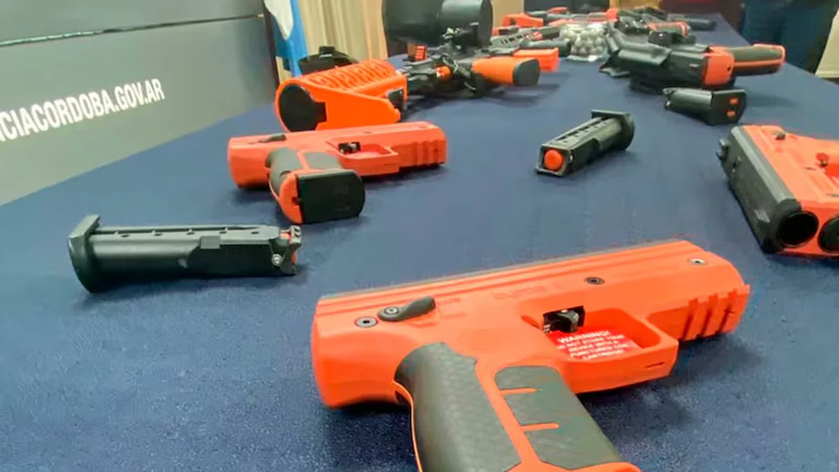 En La Plata, la Guardia Urbana podría usar las "pistolas de gas pimienta"