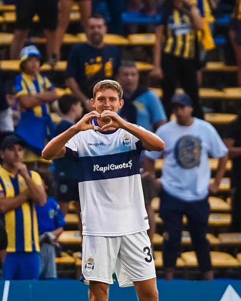 Rodrigo Castillo empat&oacute; parcialmente para Gimnasia en Rosario