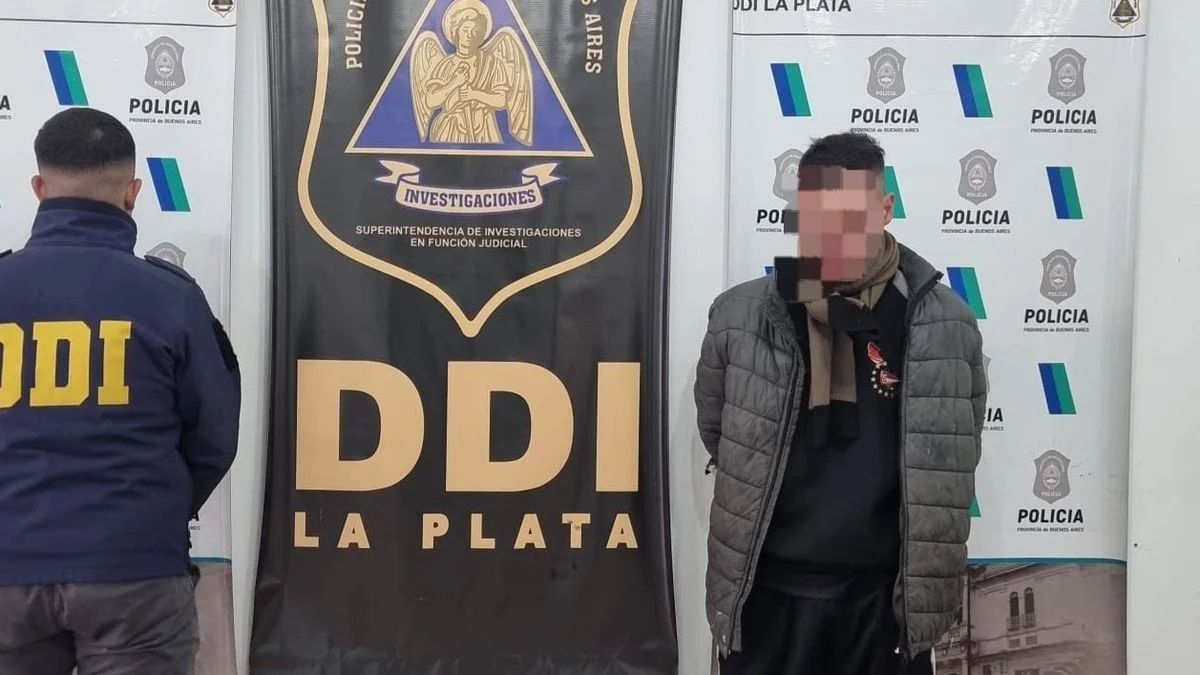 Apuñaló a una mujer en City Bell para robarle la moto