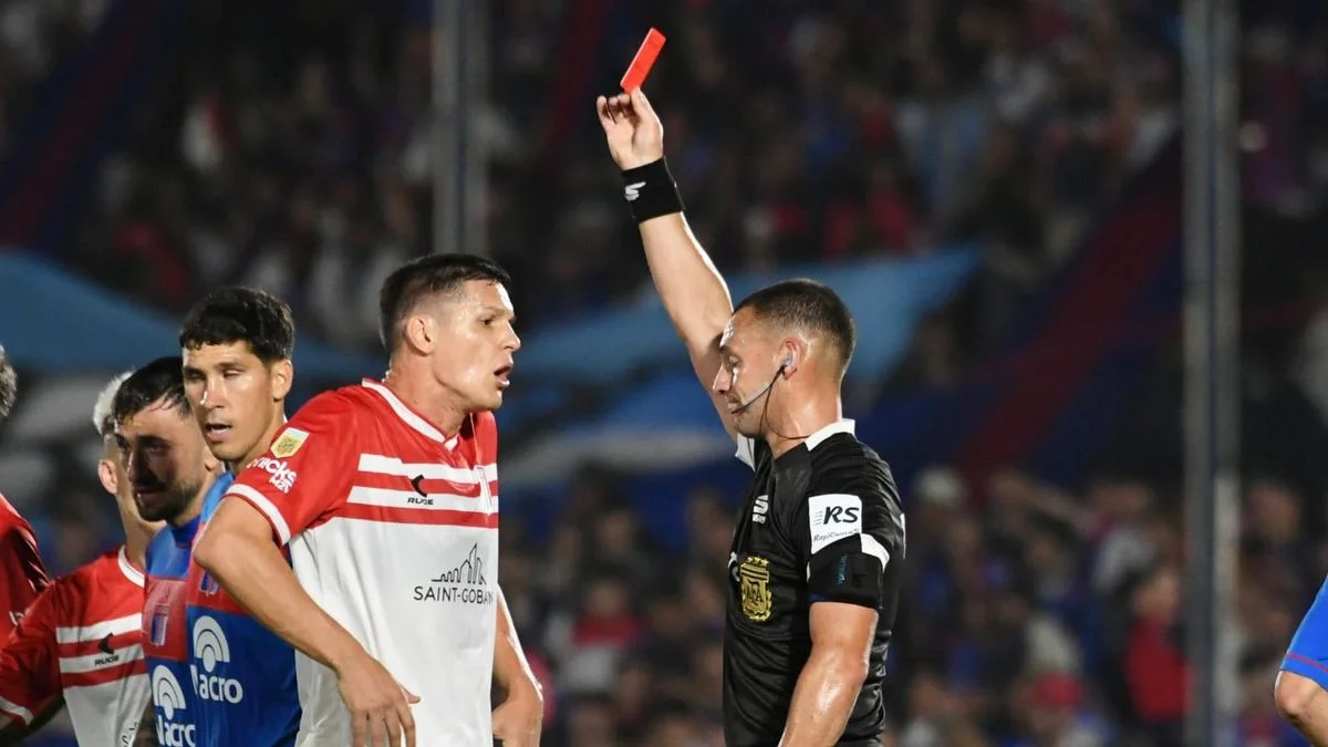 ¿Justo vos?: Estudiantes con árbitro confirmado para el partido por Copa Argentina
