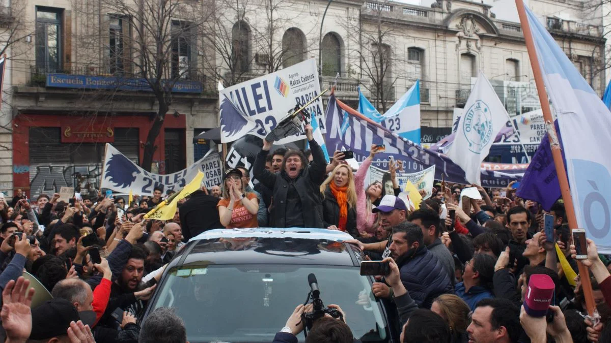 Últimos 50 días de motosierra: Milei avanza con la reforma del Estado