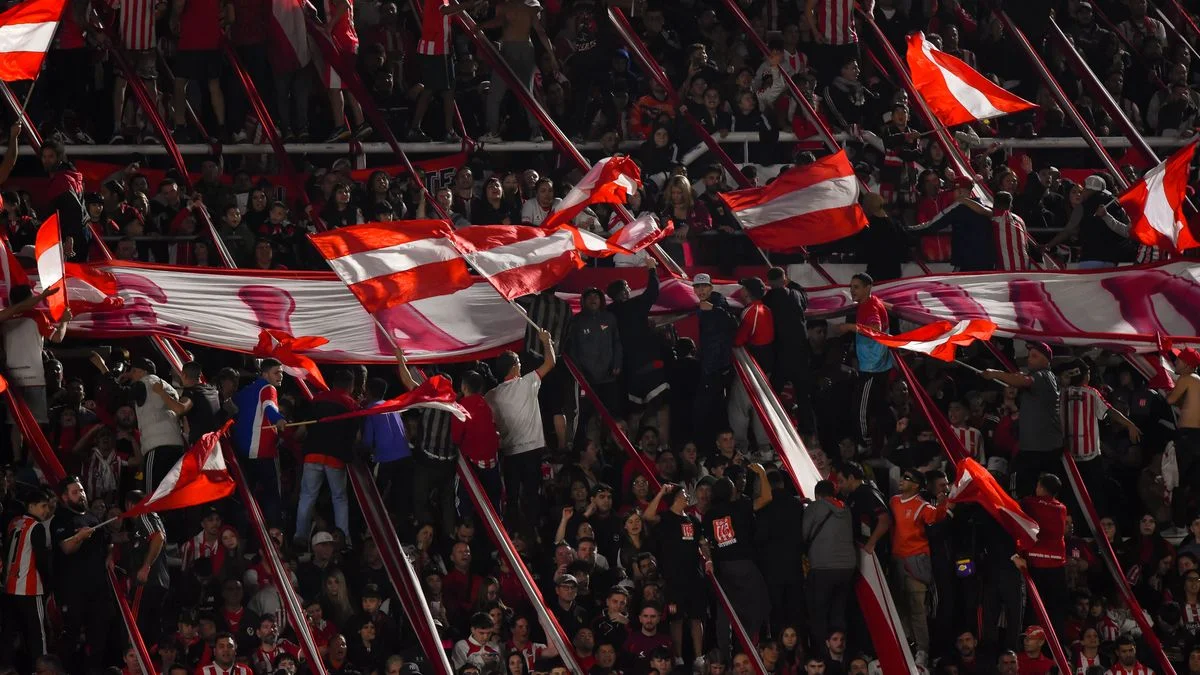 Estudiantes agotó las populares de cara a la Supercopa Internacional