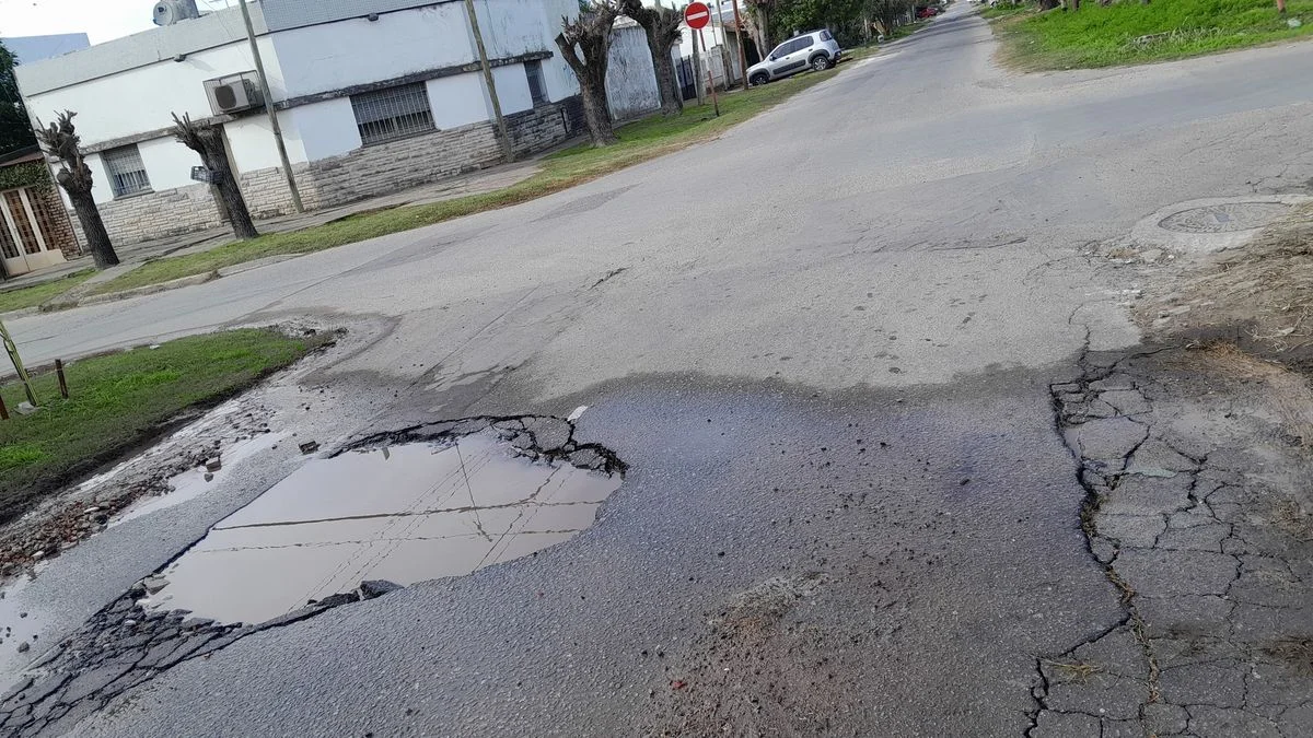 El estado de las calles en La Plata encabeza el ránking de reclamos vecinales
