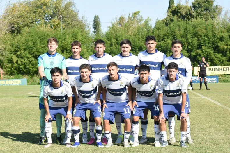 La Reserva de Gimnasia mereci&oacute; mejor suerte en Rosario