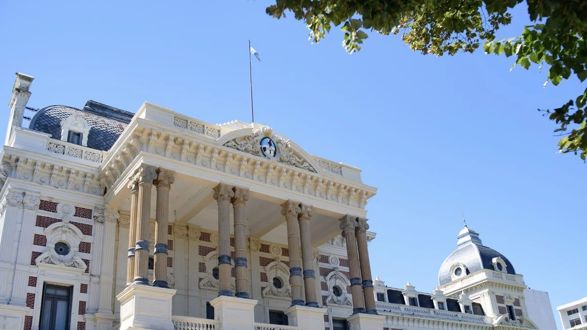 Provincia acumula deudas con proveedores y las PyMEs están en alerta